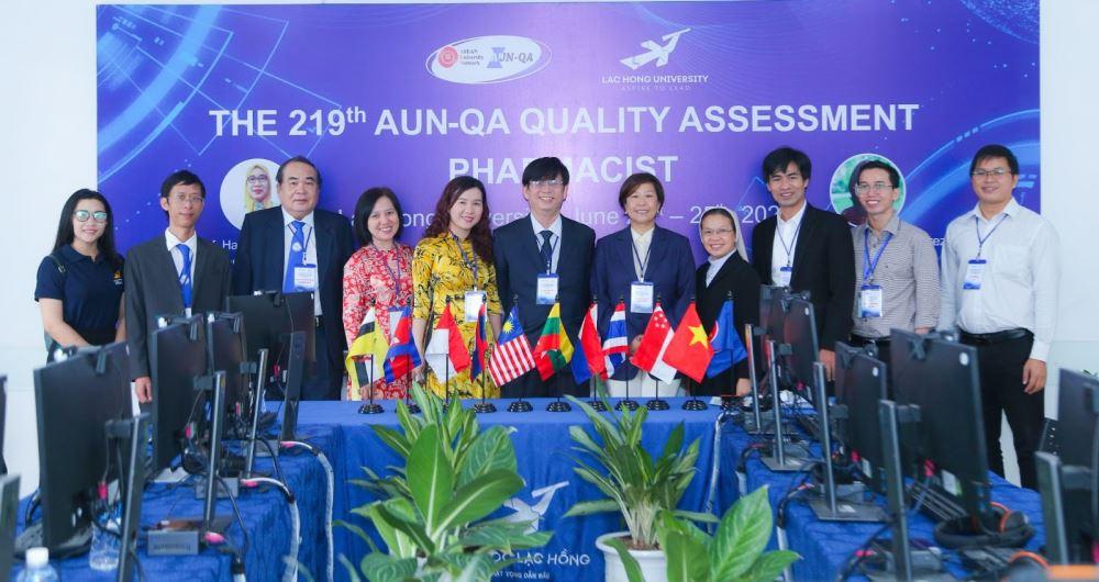 Học chuyên khoa I tại LHU